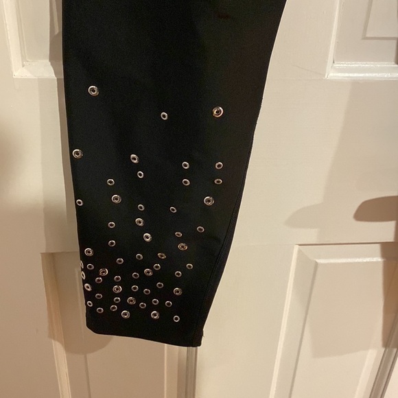 Lightly used soul by soul cycle scatter grommet leggings xxl - Picture 3 of 5